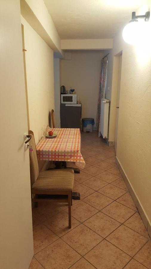 Pod Srebrna Roza Apartman Chęciny Kültér fotó