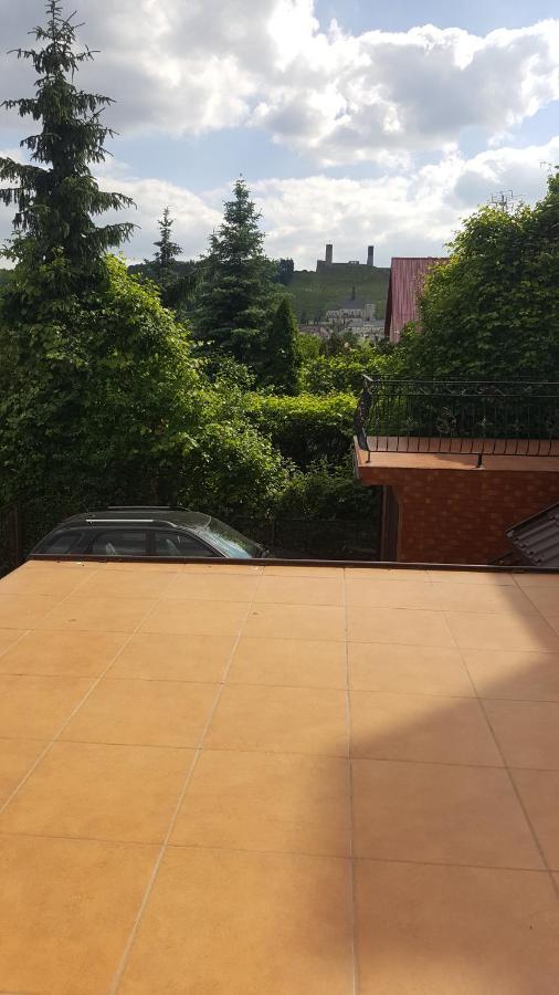 Pod Srebrna Roza Apartman Chęciny Kültér fotó