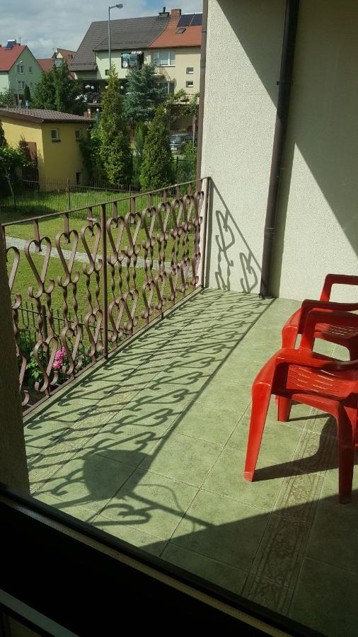 Pod Srebrna Roza Apartman Chęciny Kültér fotó
